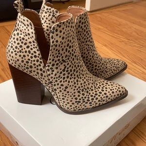 Alata Cheetah Ankle Bootie Celeste